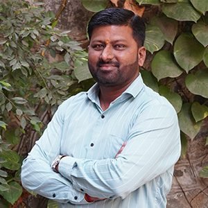 Amol Sayambar